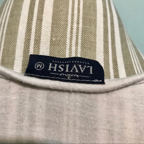 White Elephant Detail Top Size Medium - Picture 5 of 5